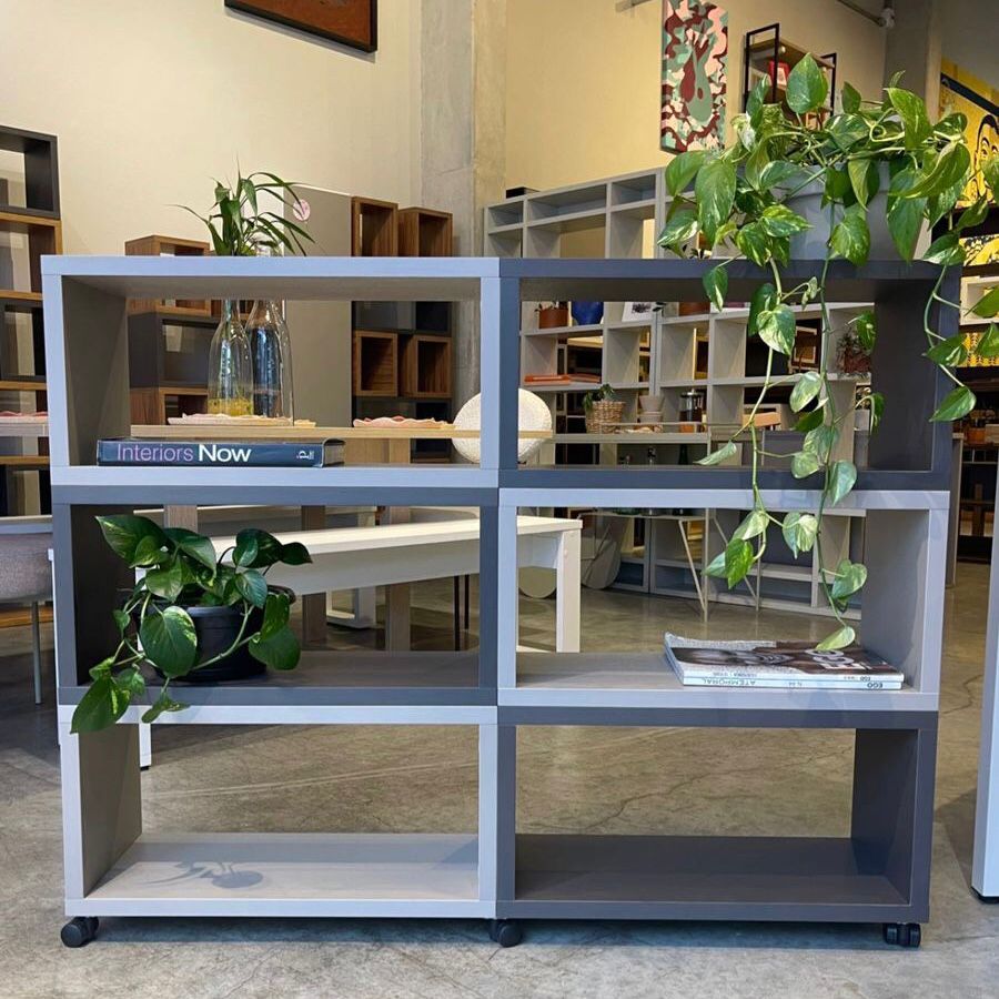 Estante de Nichos Ret